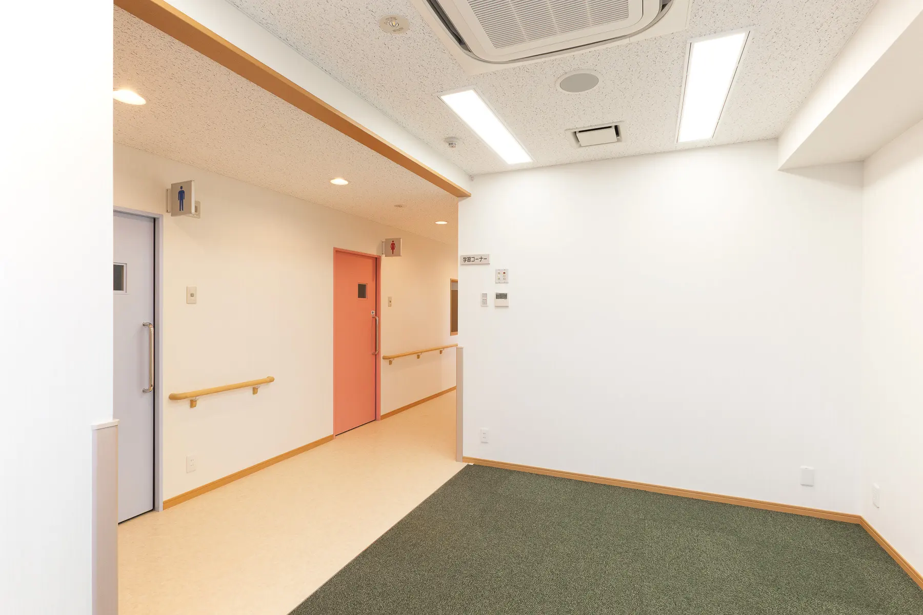 2F学習コーナー