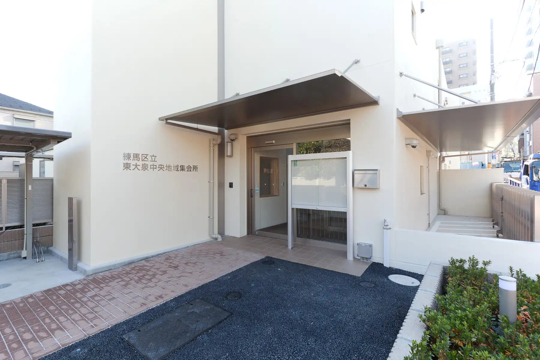 地域集会所玄関a